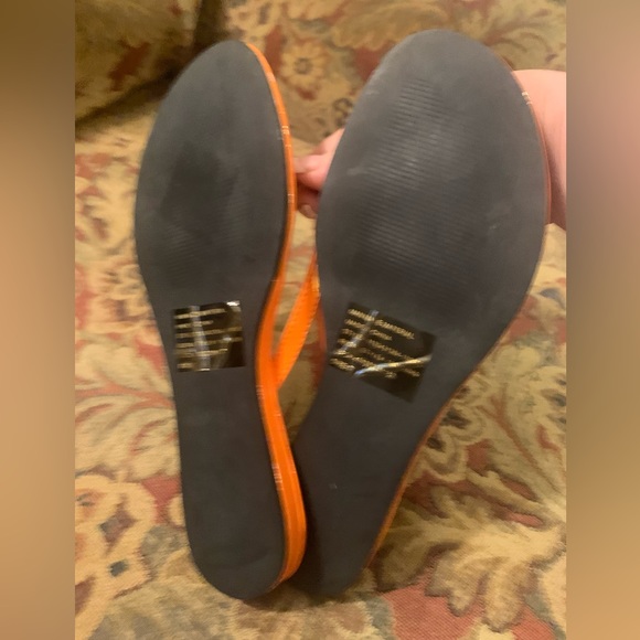 Go Vols! Lol! NWT Orange Chico’s flip flops size 7 - Picture 2 of 11